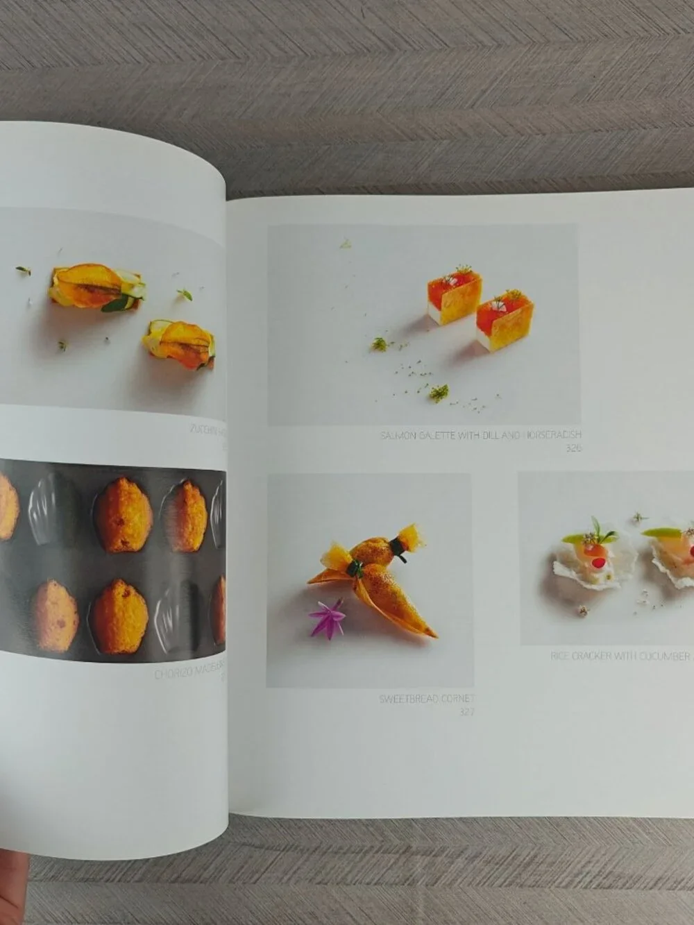 Eleven Madison Park: The Cookbook Daniel Humm Will Guidara Hardcover 2011 Ex-Lib